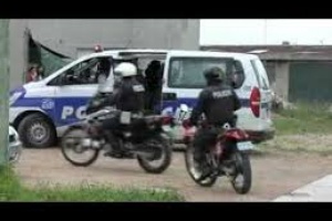 Conocido delincuente escondía droga en una pared de yeso de su casa en San Carlos, marchó a prisión