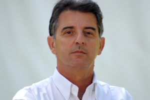 BROU no aparece y piden informes en el Parlamento