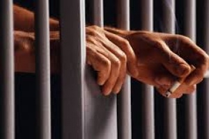Un hombre fue encarcelado por abusar de las hijas de su ex pareja