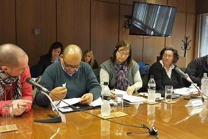 Diputados piden que el gobierno levante decreto de esencialidad