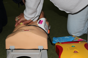 Funcionarios municipales se capacitan en primeros auxilios