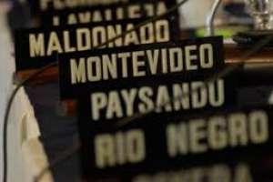 Congreso de Intendentes define última posibilidad para morosos de patentes