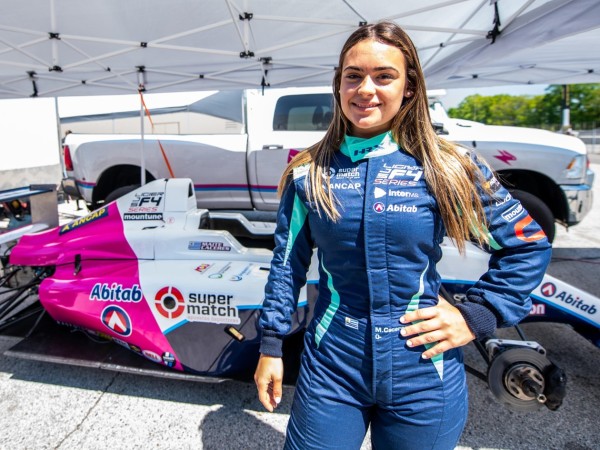 La piloto Maite Cáceres ocupó el tercer lugar de las pruebas en Estados Unidos