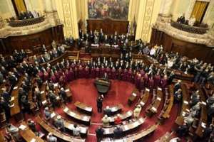 Presupuesto se comienza a votar este lunes en comisión; blancos no votan fusión de hospitales