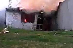 Dos casas afectadas por un incendio en Cerro Pelado: una de ellas fue arrasada por las llamas