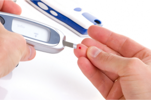 Club de Leones realiza pesquisa de diabetes 