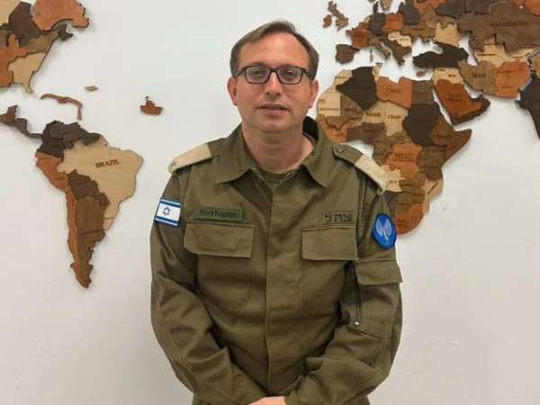 Roni Kaplan: "el domingo empieza la liberación de 33 de los 98 israelíes secuestrados por Hamas"