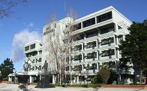 Intendente recibe planteos de la comunidad al llegar a los 120 días de gobierno