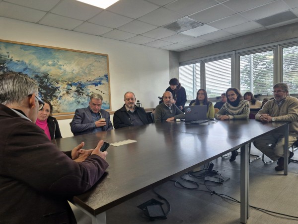 Orsi visitó el CURE para interiorizarse sobre expedición científica liderada por la Udelar