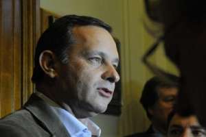 Denuncian que ANCAP habría pagado un sobreprecio de 400 mil dólares por la descarga de un petrolero en José Ignacio