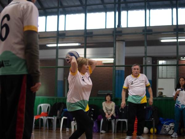 Campamento deportivo de newcom en Maldonado: enteráte sobre el deporte que integra y conecta a las personas mayores