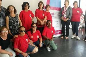 Trabajadoras domésticas se preparan para la temporada e informan a los empleadores sobre sus derechos