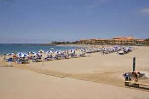 Organizaciones de discapacitados destacan avances en la accesibilidad a las playas de Maldonado