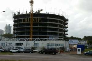 Hijo de Donald Trump llegará a Punta del Este para impulsar la enlentecida torre de la parada 9 de la brava