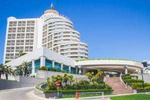 Astori e Iglesias disertan sobre la perspectiva económica de Uruguay