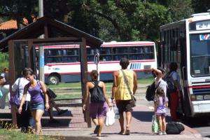 Cambia el recorrido de ómnibus y se afecta la circulación hoy por la Corrida de San Fernando