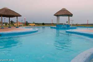 Presentaron el “Destino Termas” y anunciaron la construcción de un hotel cuatro estrellas en Almirón