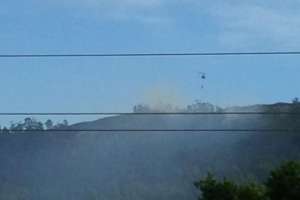 UTE descarta demoras en corte de energía durante incendio en Cerro del Toro