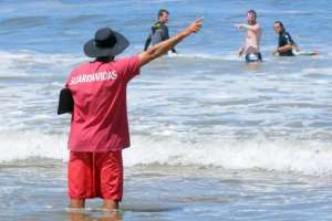 Guardavidas: 325 rescates y 2 fallecidos