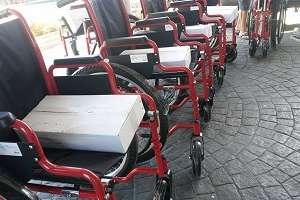 Donaron 18 sillas de ruedas al CEREMA, para que se entreguen a discapacitados de Maldonado