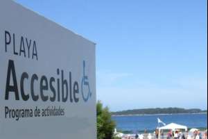 Unas 200 personas intervinieron en el programa “Playa Accesible”, dirigido a discapacitados