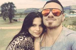 Barbie Vélez y Fede Bal reconciliados pero viajan separados