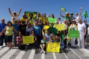 Brasileños también se manifestaron en Punta del Este