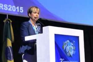 La mujer de De Vido intentó operar offshore para comprar inmuebles en Punta del Este; intervino escribano de la zona