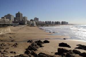 Promueven playas con acceso universal en el presupuesto participativo de Punta del Este