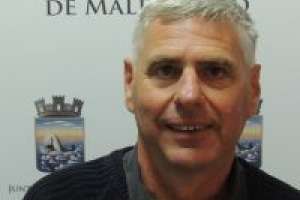 Reclaman paradas de ómnibus y el parque recreativo en el barrio La Fortuna