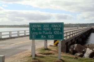 Buscan a un pescador desaparecido en la Laguna de José Ignacio