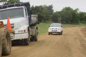 Recuperan caminos al Pantanal, Las Rosas y Zanja de Las Corujas por U$S 250 mil dólares