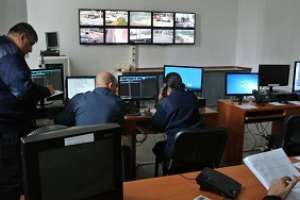 Antía se reúne con Vázquez afinando instalación de cámaras de seguridad