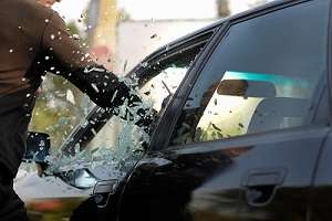 Intentó robar un auto estacionado en las calles de San Carlos y lo mandaron a prisión