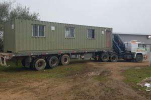 IDM aportó un contenedor adaptado como vivienda al refugio del MIDES