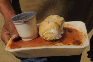 Más de 120 personas asisten al comedor del Comunal de Maldonado Nuevo