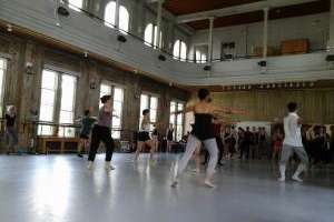 Culmina el plazo para inscribirse al taller de danza que impartirá el Sodre