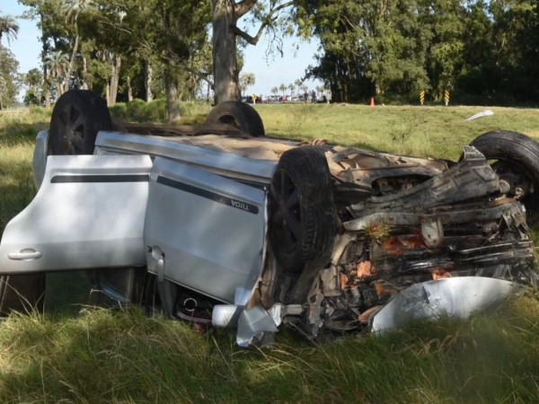 Una joven de Chuy falleció y dos residentes de Maldonado están graves tras siniestro de tránsito en Ruta 19