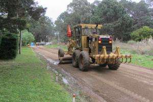 Acondicionan calles en los barrios Marly y El Golf