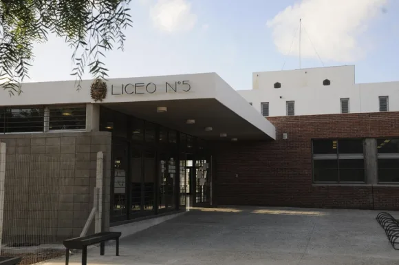 Liceo N°5 de Maldona...