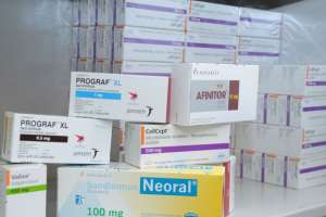 Institución de DDHH analizará los problemas para el acceso a medicamentos de alto costo