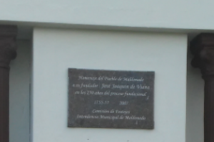 Reacondicionaron y limpiaron monumento del fundador de Maldonado