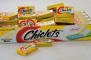 A la cárcel por robar chiclets, café y lapiceras...