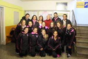 Tributaron cálida bienvenida al plantel de nado sincronizado del Campus