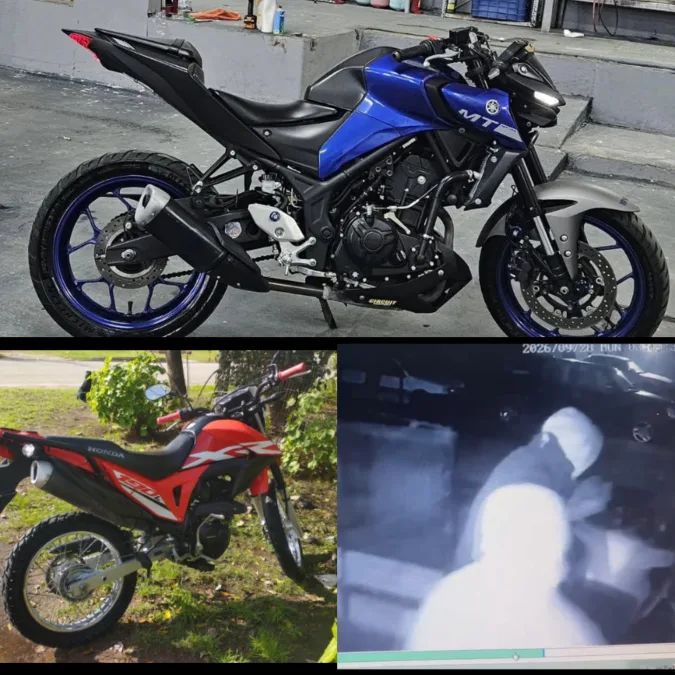 Roban tres motos de...