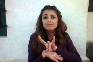 Firman un convenio para potenciar la enseñanza de la lengua de señas en Maldonado