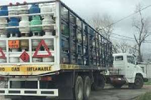 Maldonado sigue con carencia de gas; comerciantes van a comprar a departamentos vecinos