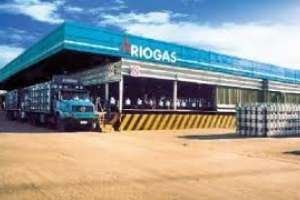 Conflicto del supergás ingresa en su cuarta semana, sin que se avizore una salida