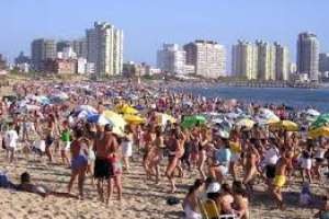 Uruguay recibió 3.286.110 turistas en 2015, que dejaron US$ 1.776 millones