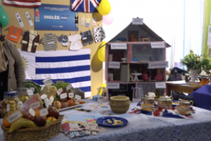 Exponen trabajos de los cursos municipales